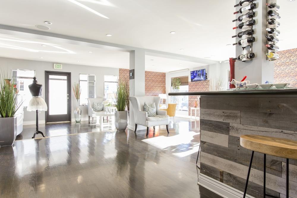 L.A. Sky Boutique Hotel photo 57