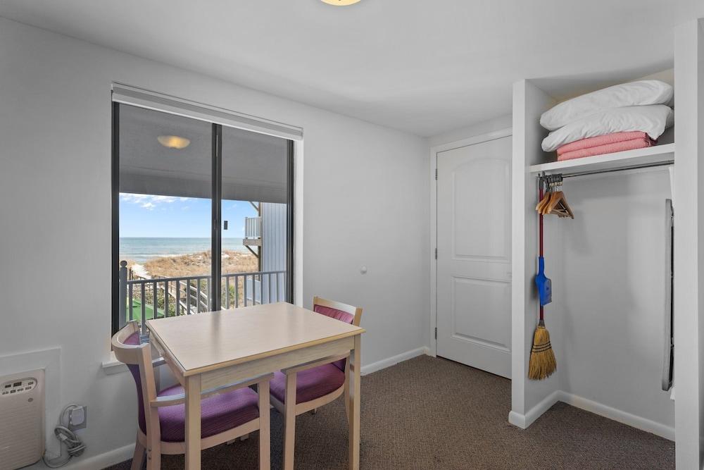 The Beach House photo 89