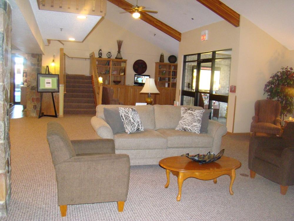 Boarders Inn & Suites by Cobblestone Hotels - Faribault photo 3