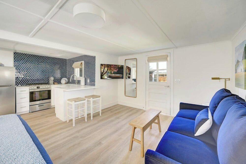 Marina Bay Cottages photo 43