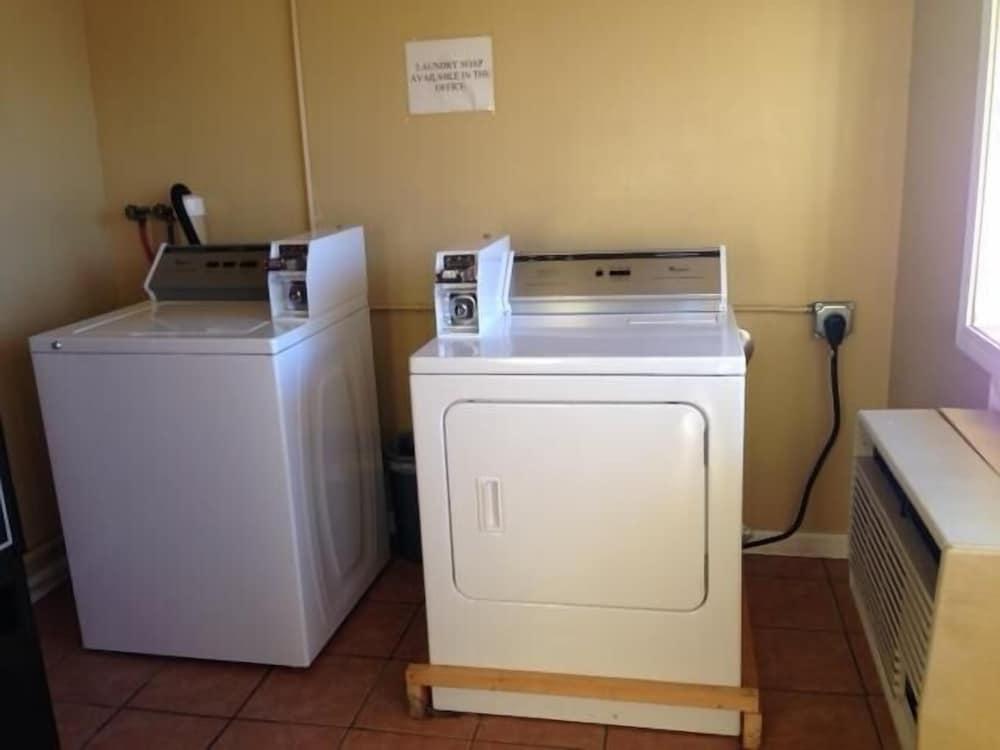 Linwood Motel photo 7