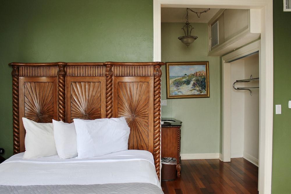Casa Marina Hotel photo 3