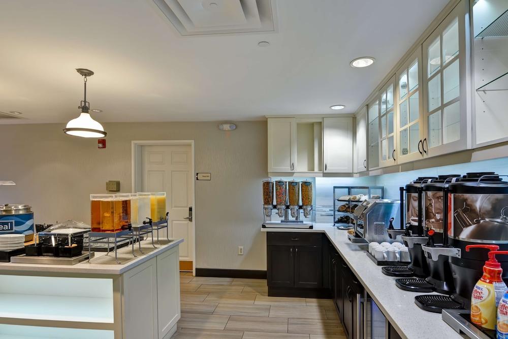 Homewood Suites by Hilton Aurora Naperville photo 34