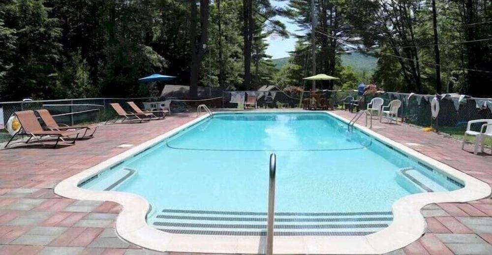 Forest Hill Lodge & Cabins photo 17