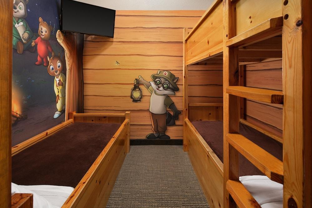 Great Wolf Lodge Pocono Mountains, PA photo 13
