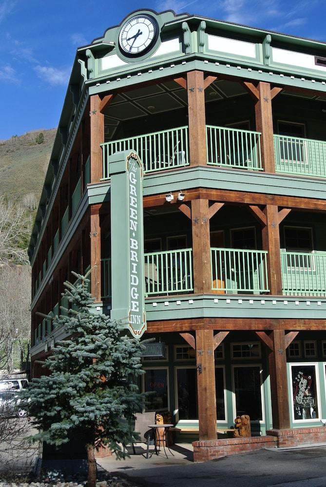 The Green Bridge Inn photo 9