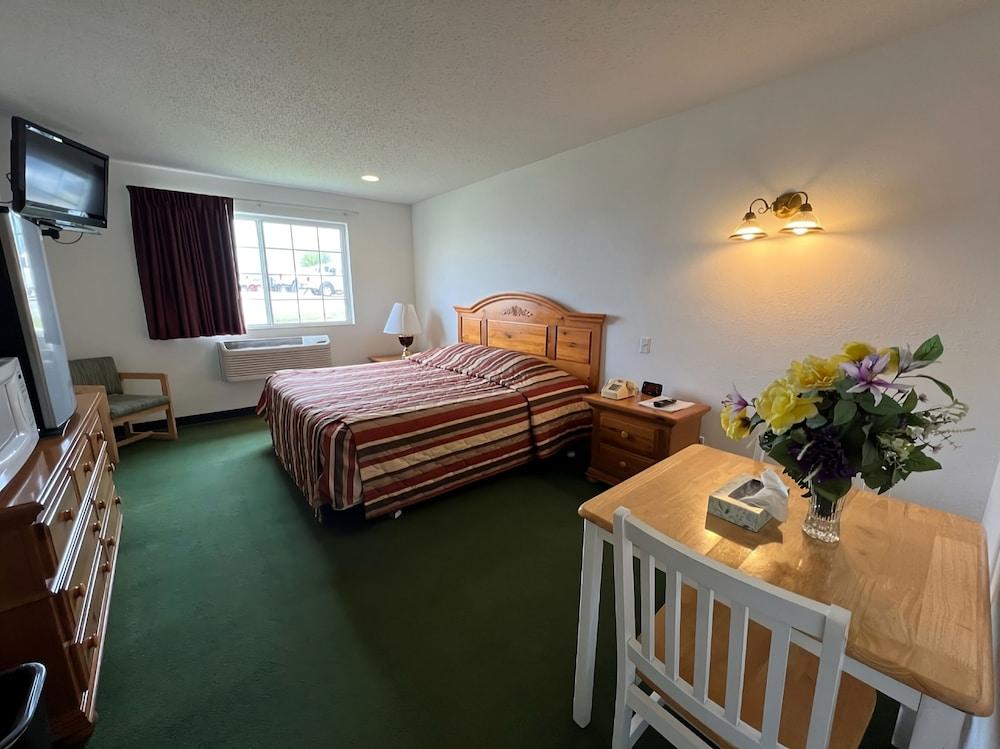 Red Bud Country Inn photo 6