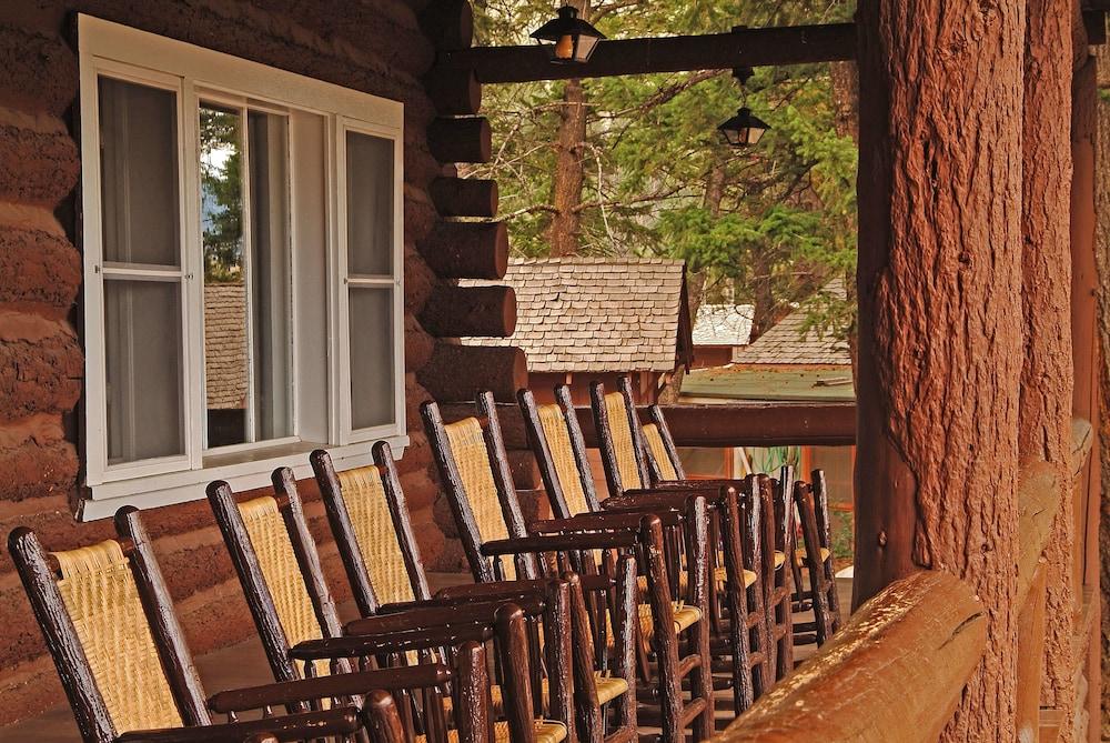 Roosevelt Lodge & Cabins - Inside the Park photo 18