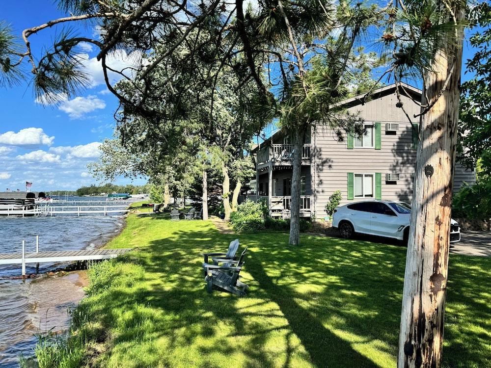 The Point - On Gull Lake photo 35