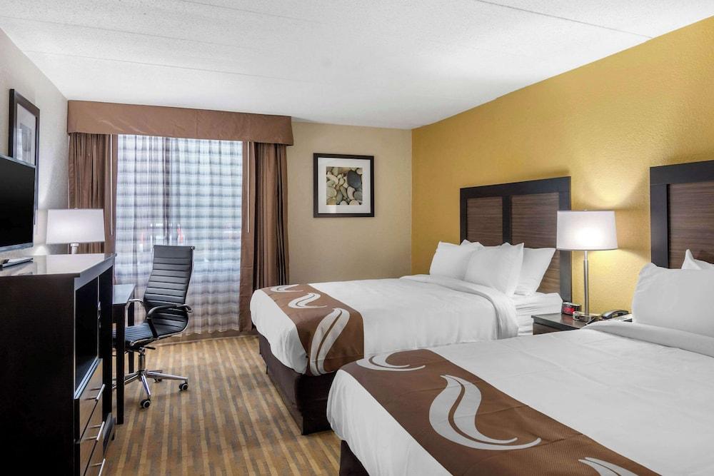 Quality Inn & Suites Ruther Glen photo 32