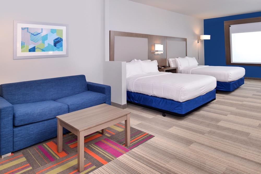Holiday Inn Express & Suites Houston E - Pasadena by IHG photo 18