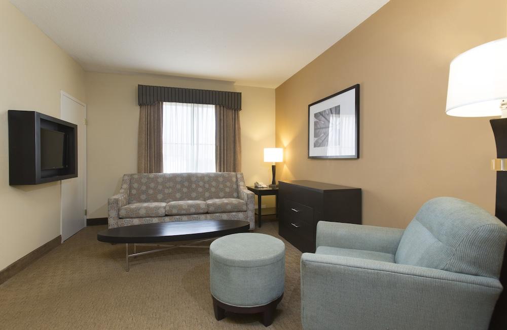 staySky Suites - I Drive Orlando photo 23