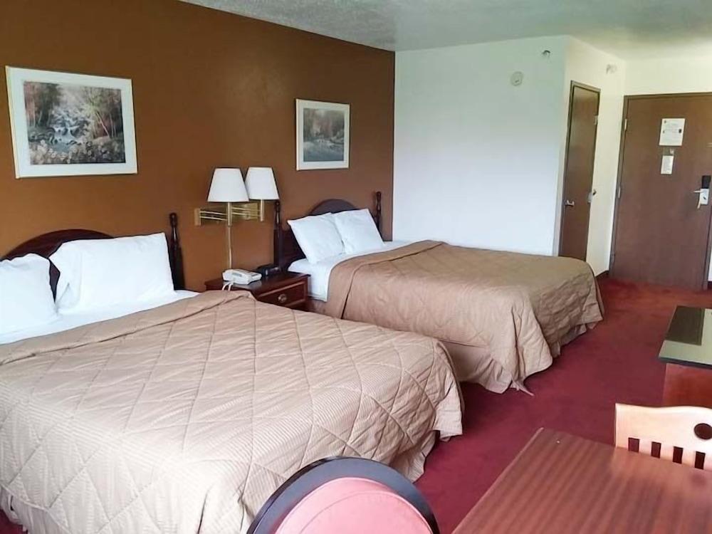 Economy Inn photo 3