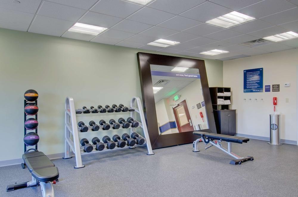 Hampton Inn & Suites Boston/Stoughton photo 30