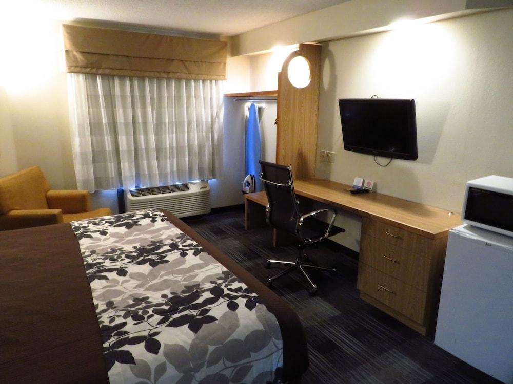 Rodeway Inn Austell Six Flags photo 26