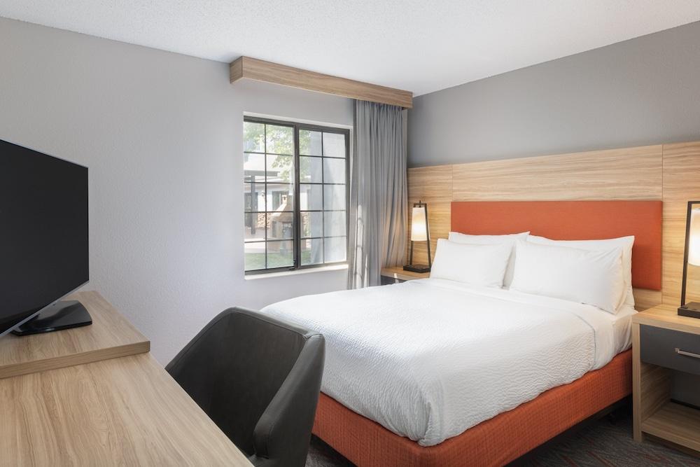 Candlewood Suites Eagan Arpt South - Mall Area by IHG photo 21