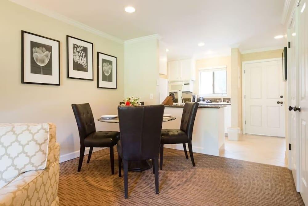 The Napa Residences photo 31
