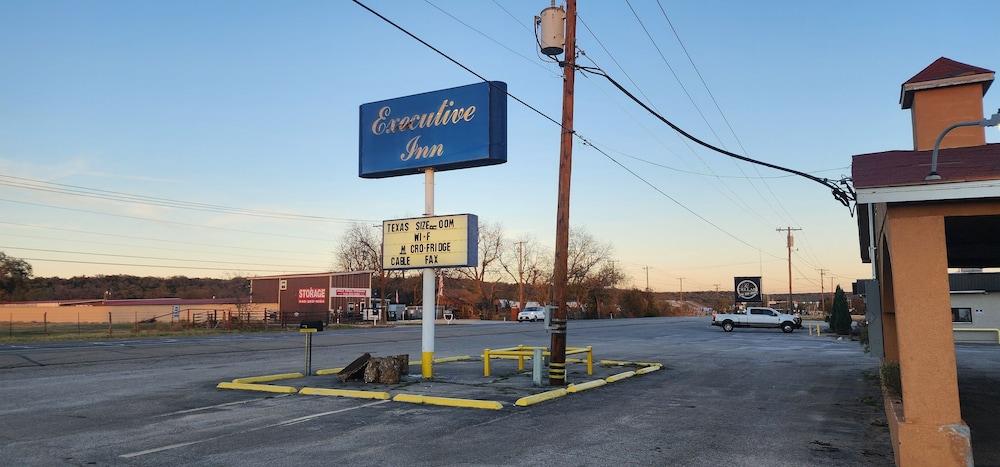 Executive Inn By OYO Mineral Wells US-180 photo 19