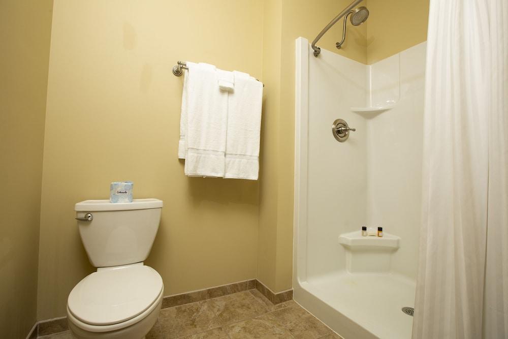 Rockwell Lake Lodge photo 31