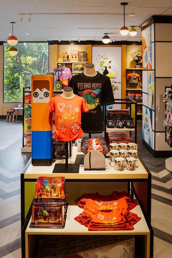 Pixar Place Hotel photo 20