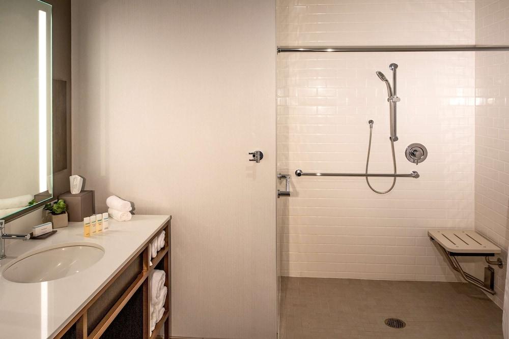 Hilton Garden Inn Redmond Seattle photo 29