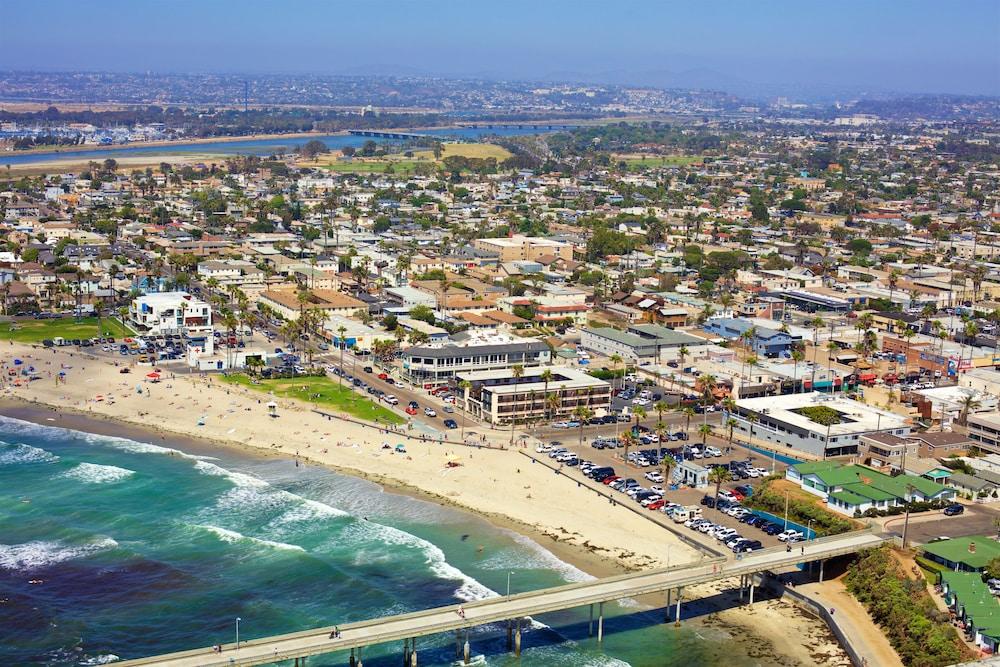 Ocean Beach Hotel photo 15