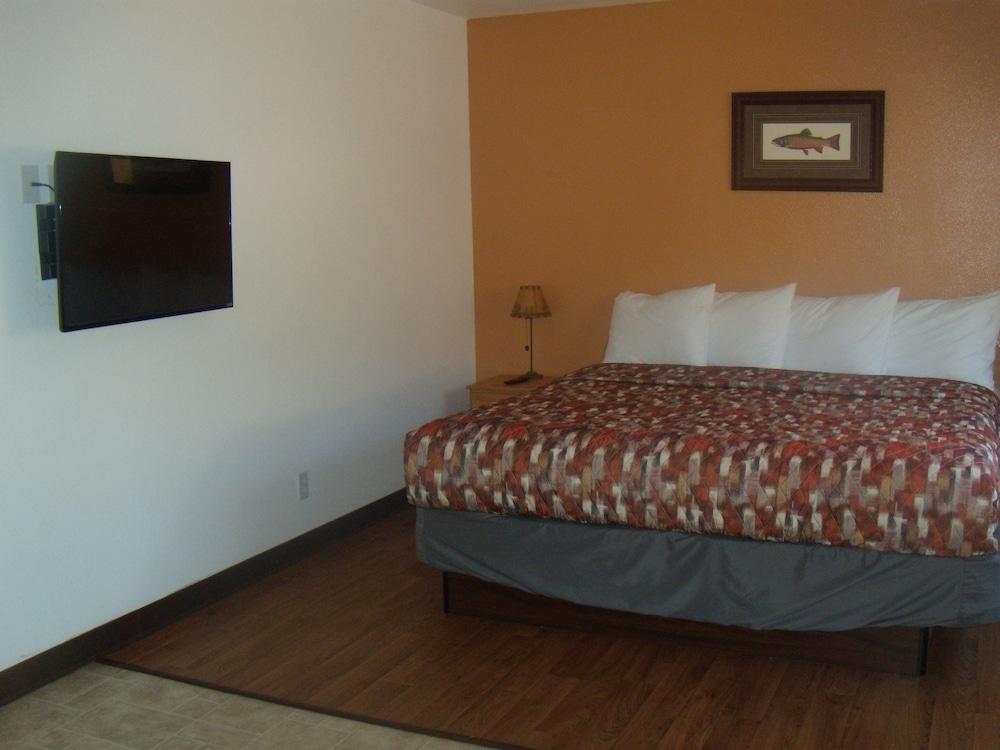 Corral Creek Lodge photo 6