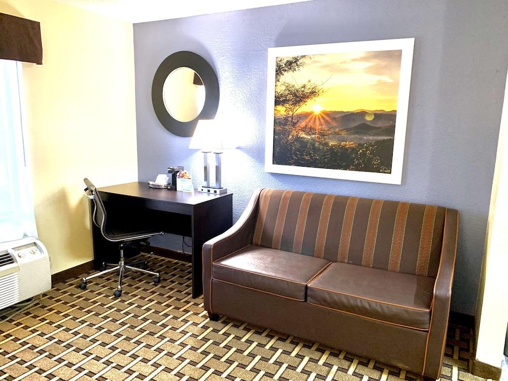 Days Inn by Wyndham Greenville South/Mauldin photo 35