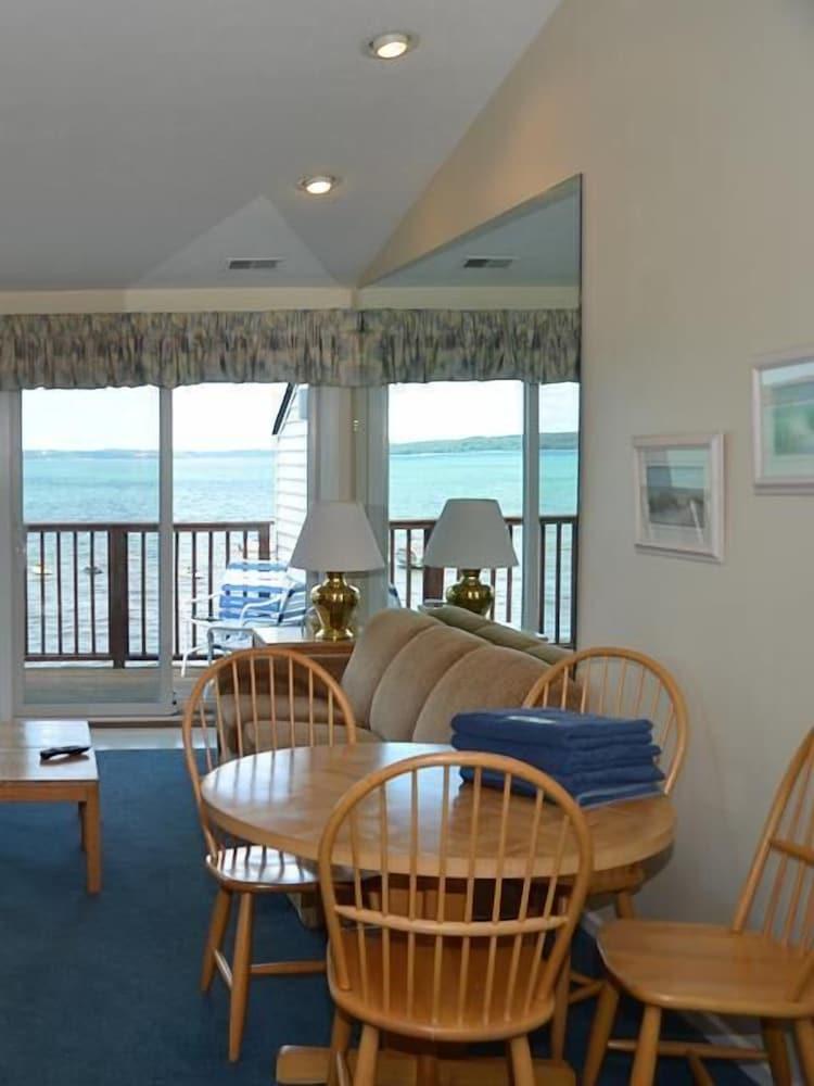 Beach Condominium Hotel photo 11