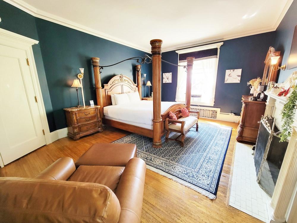 Historic Cotton Mansion Duluth Boutique Hotel photo 6