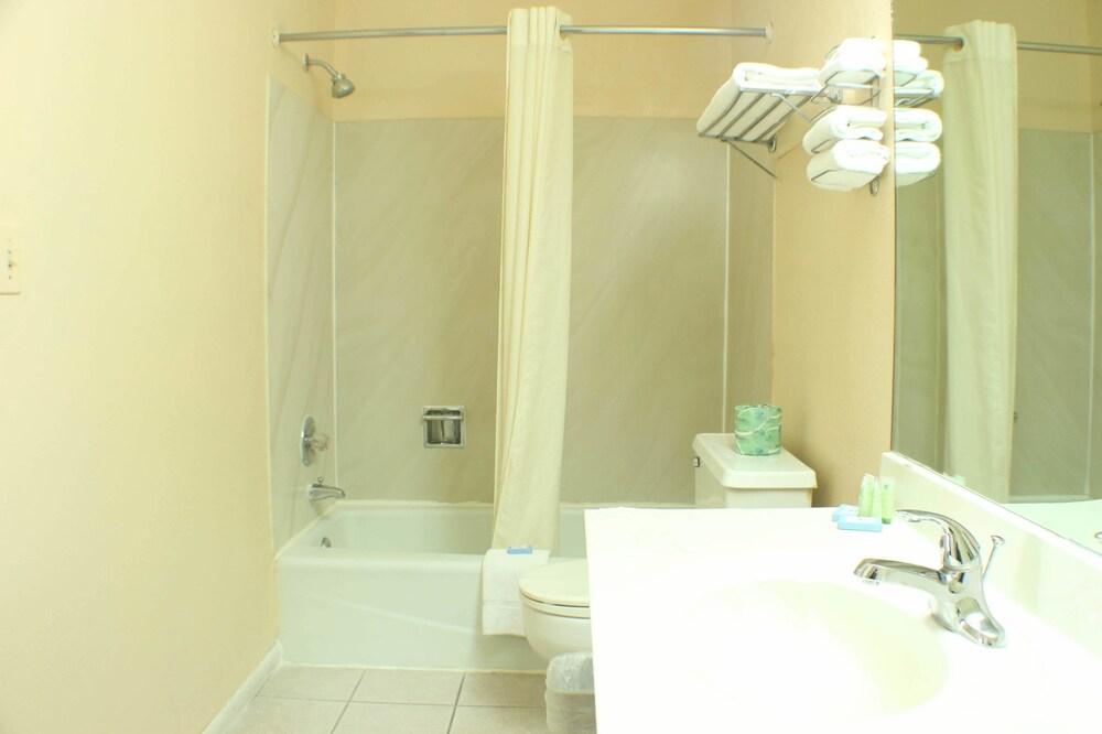 American Inn Motel photo 10