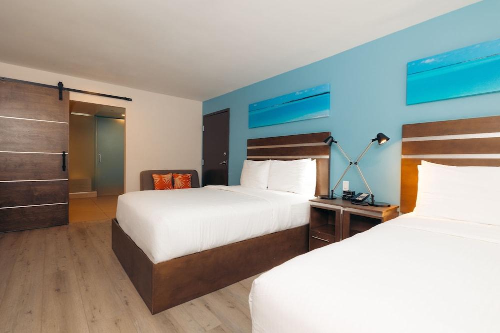 The Cove Hotel, Long Beach photo 7