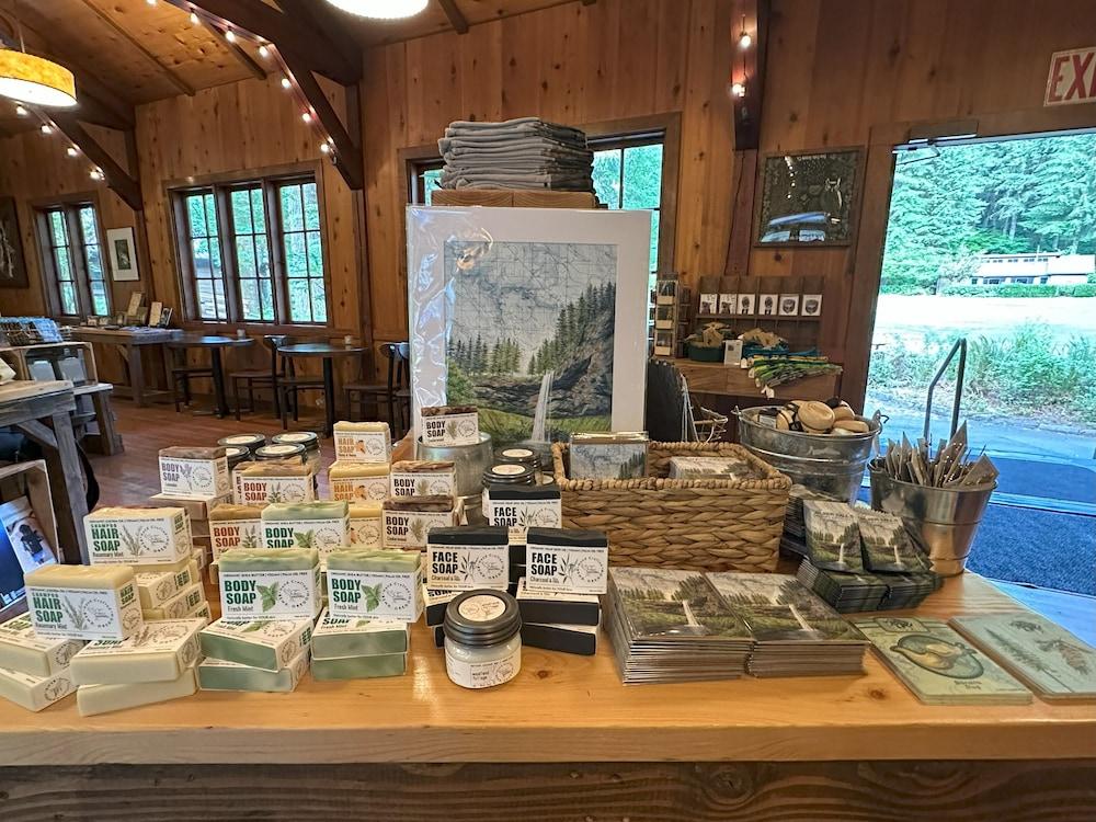 Smith Creek Village photo 14