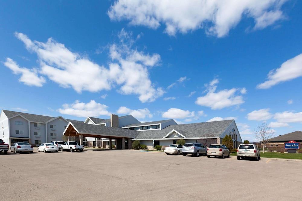 AmericInn by Wyndham Valley City - Conference Center photo 46