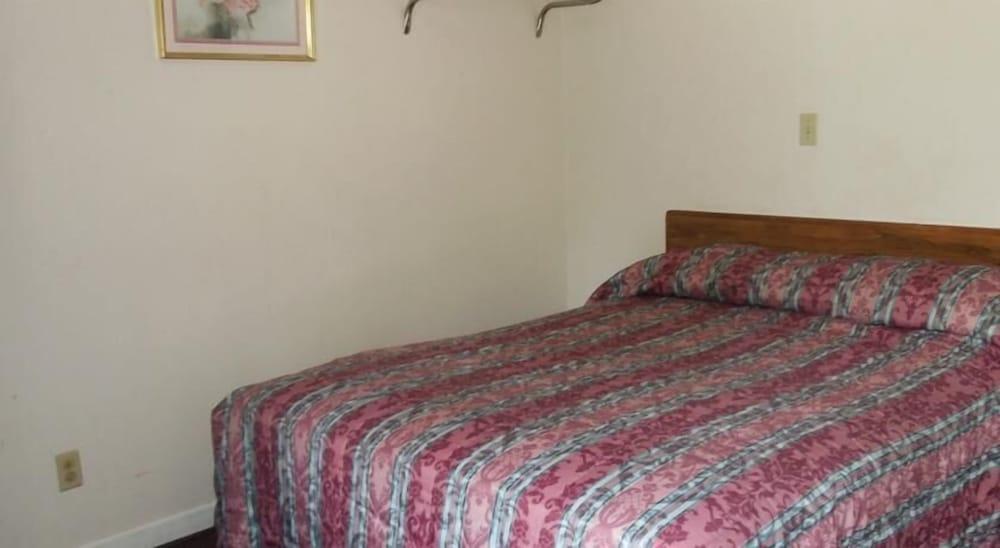 Lee's Motel photo 2