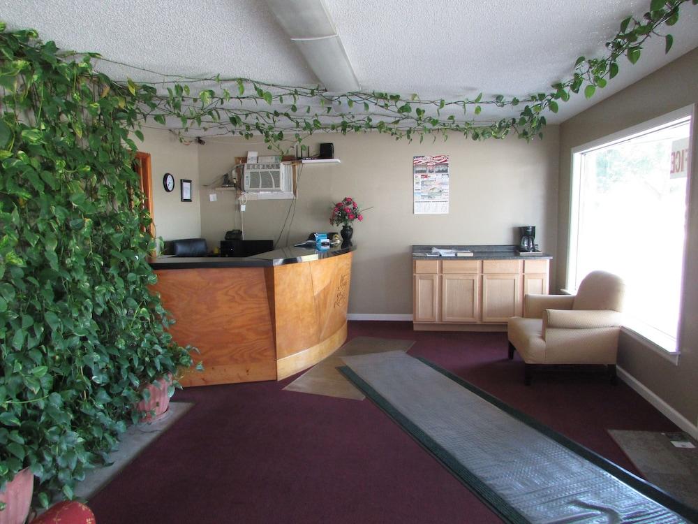 Gas Lite Motel photo 3