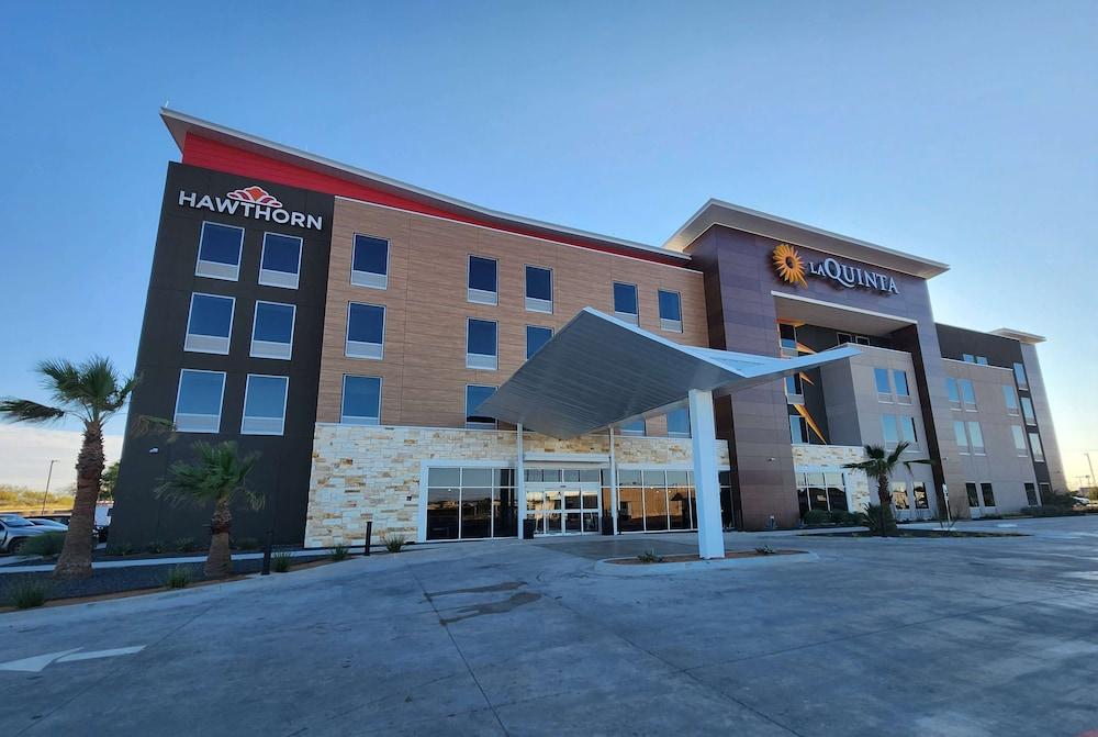 Hawthorn Extended Stay by Wyndham Del Rio photo 58