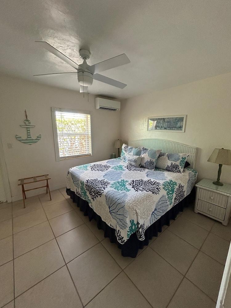 Bahama Beach Club Pompano photo 74