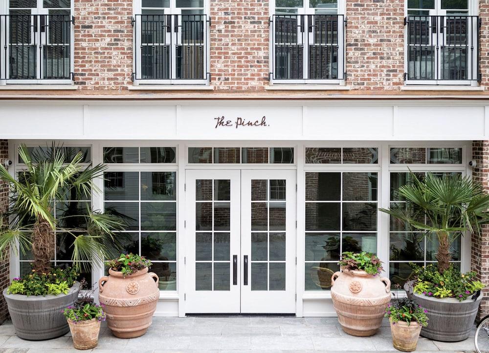 The Pinch Hotel photo 1
