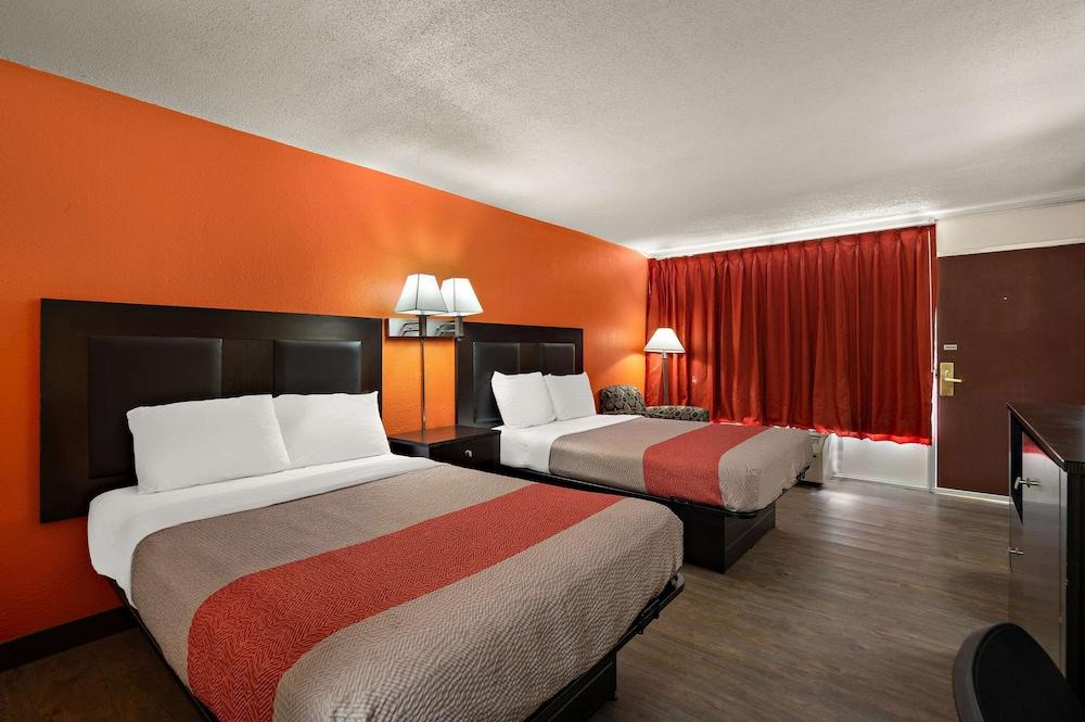 Econo Lodge Yemassee photo 23