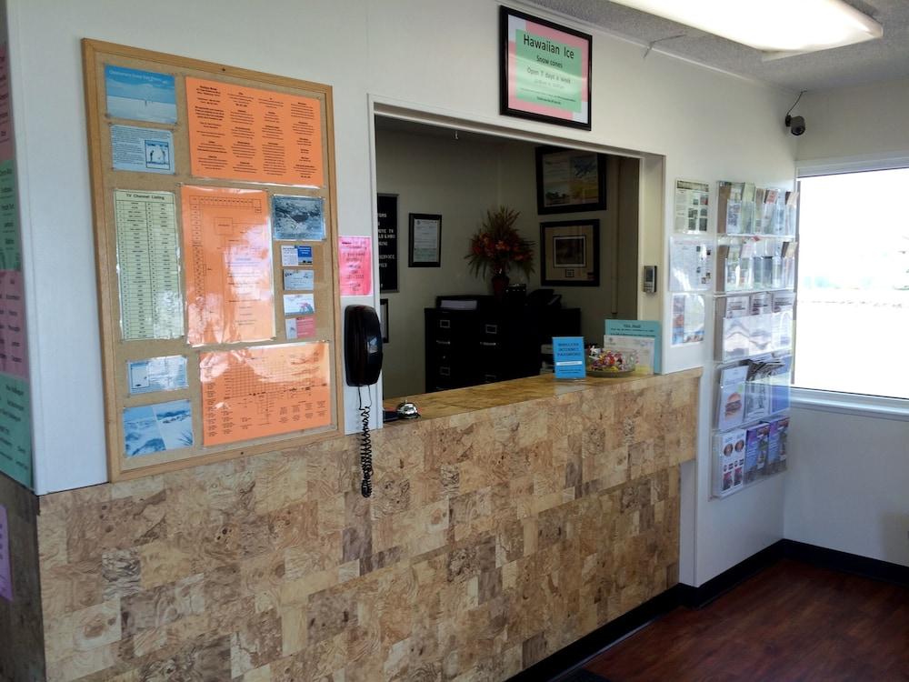Holiday Motel photo 3