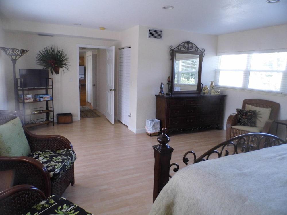 Island's End Resort photo 4