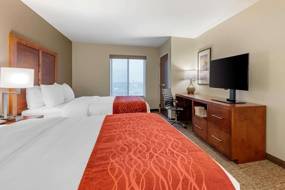 Comfort Inn White House photo 14