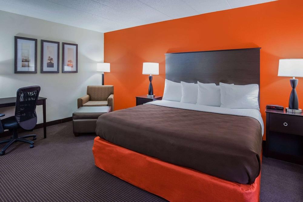 AmericInn by Wyndham Mora photo 27