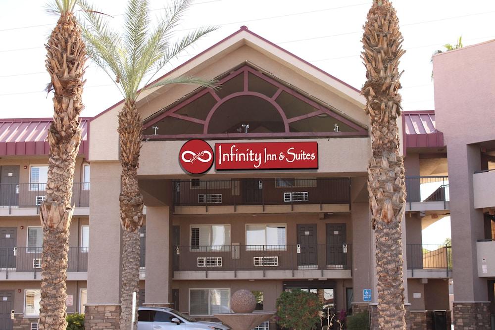 Infinity Inn & Suites photo 21