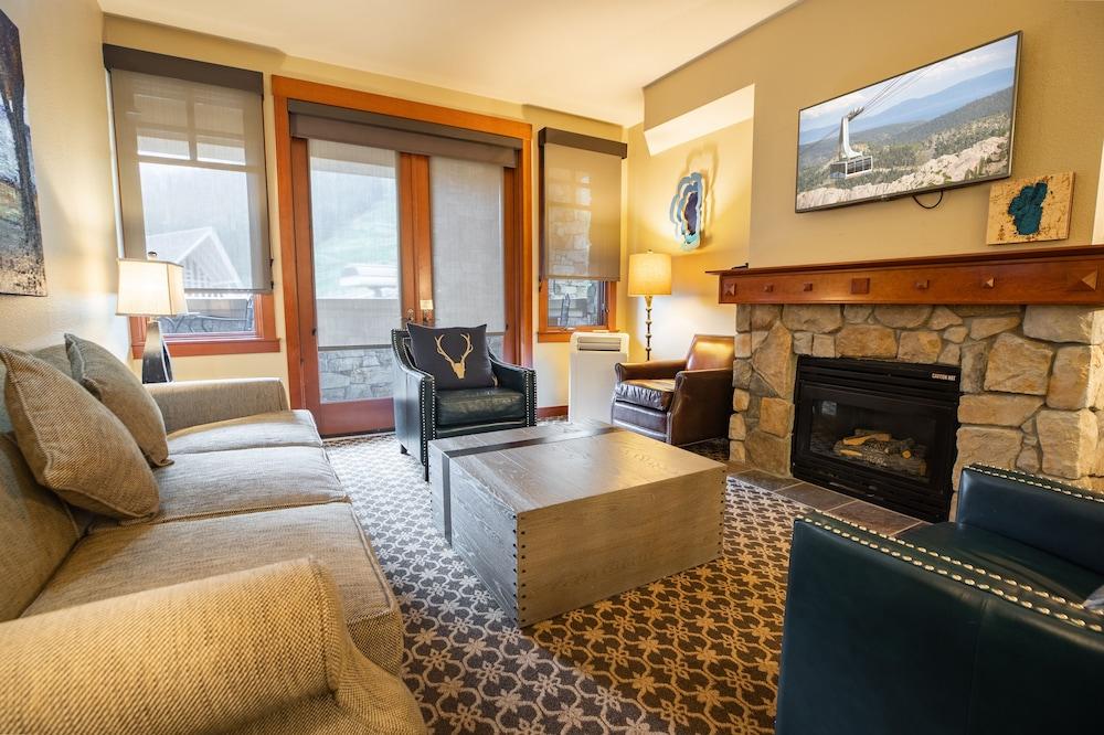 The Village at Palisades Tahoe photo 78