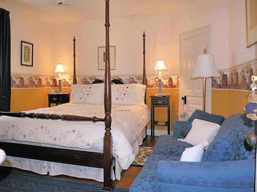 Terrell House B&B photo 7