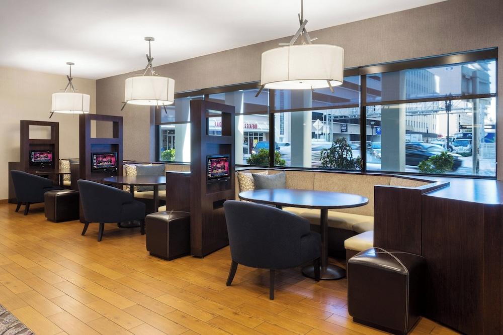 Courtyard by Marriott Miami Downtown photo 42