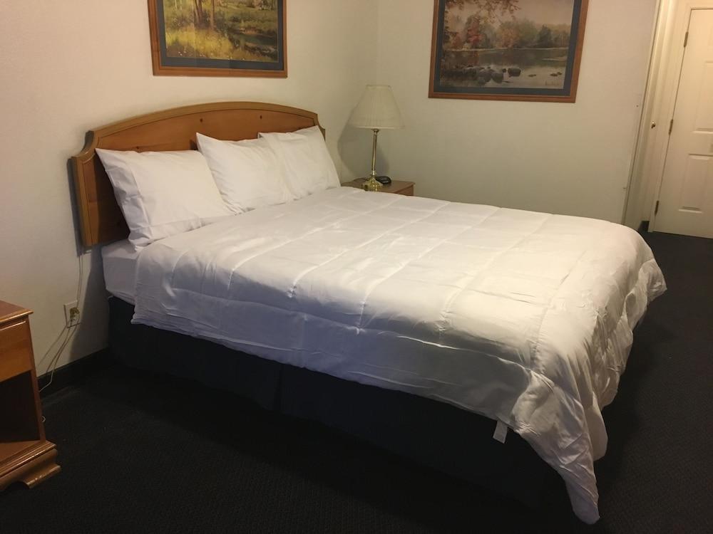 Quality Inn Carlin photo 9