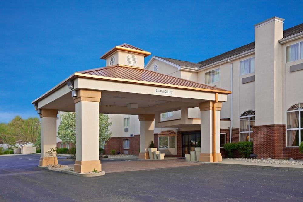 Comfort Inn & Suites Sharonville - Cincinnati North photo 45